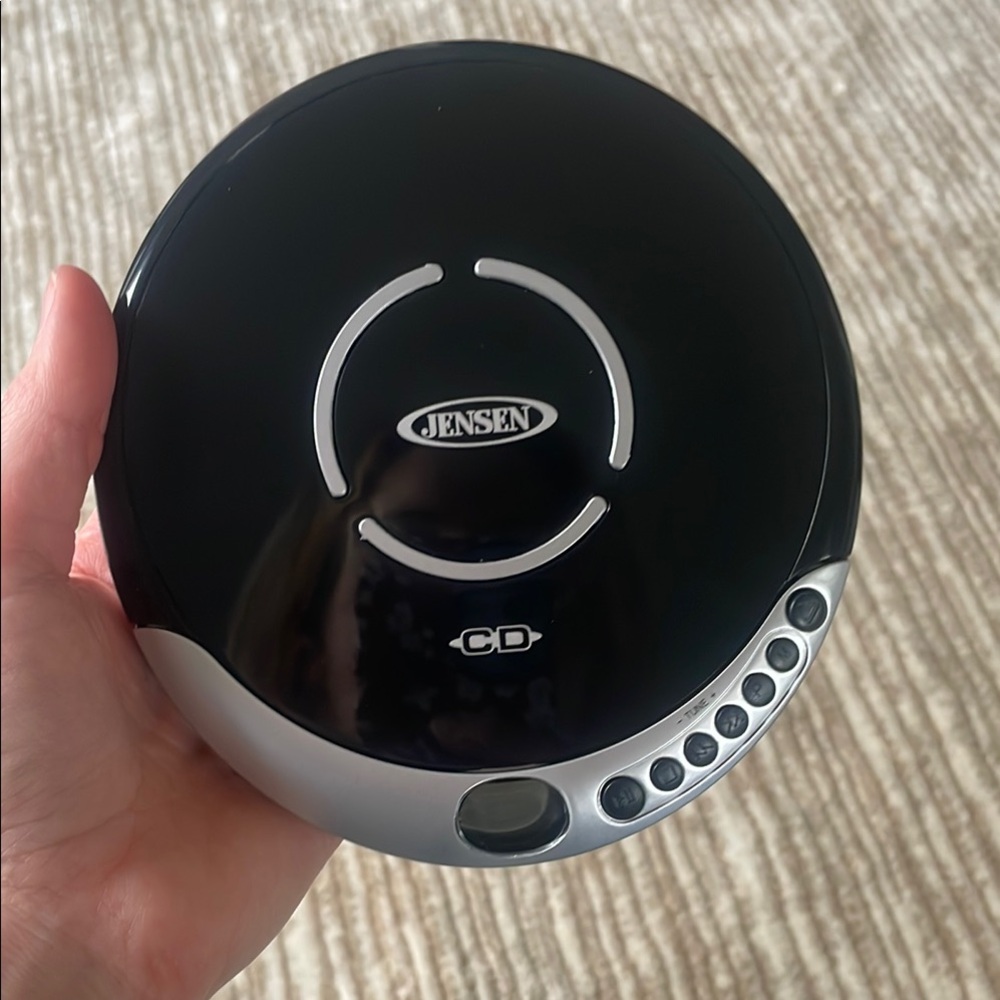 Jensen Black Portable CD Player